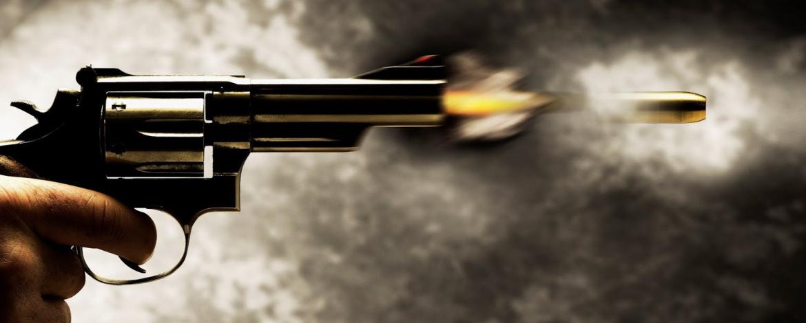 Un poliţist de frontieră şi un nepot de-al său, împuşcaţi după ce au fost prinşi la braconat peşte Un poliţist de frontieră şi un nepot de-al său, împuşcaţi după ce au fost prinşi la braconat peşte