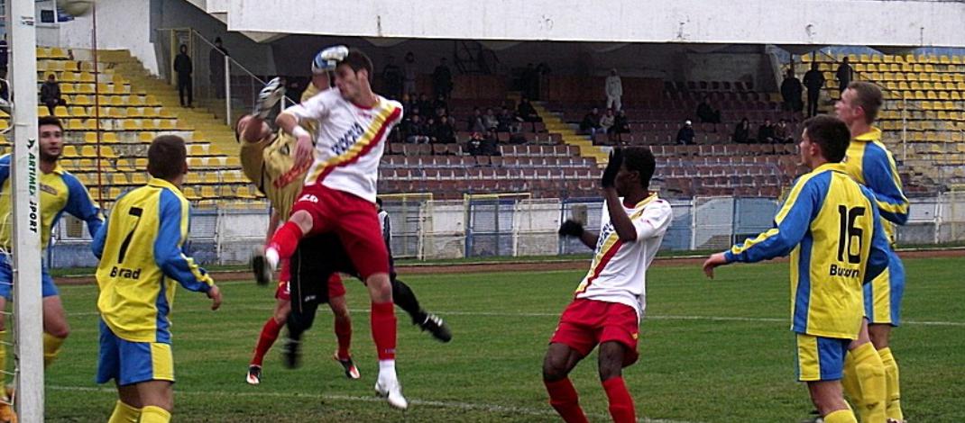 Amical între Bucovina Rădăuți și o echipă de juniori de la LPS bucovina_radauti_fotbal