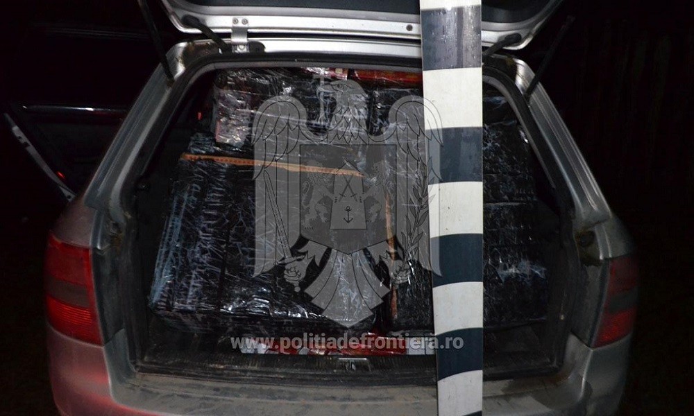 Contrabandiștii au abandonat un autoturism la Brodina contrabandiștii