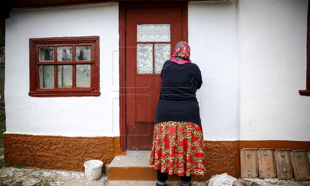 Tentativă de viol asupra unei bătrâne de 81 ani tentativă de viol obiectiv de rădăuți