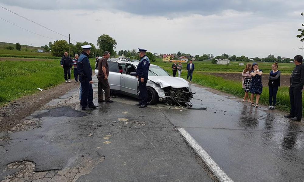 9 persoane rănite în urma unui grav accident 9 persoane rănite accident grav