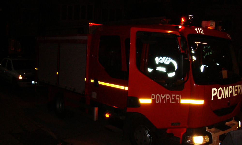 Zeci de copii evacuați dintr-un hotel de lux din Sucevița în urma unui incendiu copii-evacuati-dintr-un-hotel-de-lux-din-sucevita-in-urma-unui-incendiu