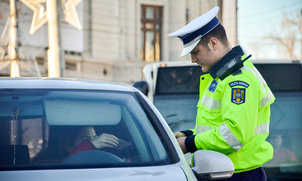 peste-o-suta-de-soferi-au-ramas-fara-permis-de-conducere
