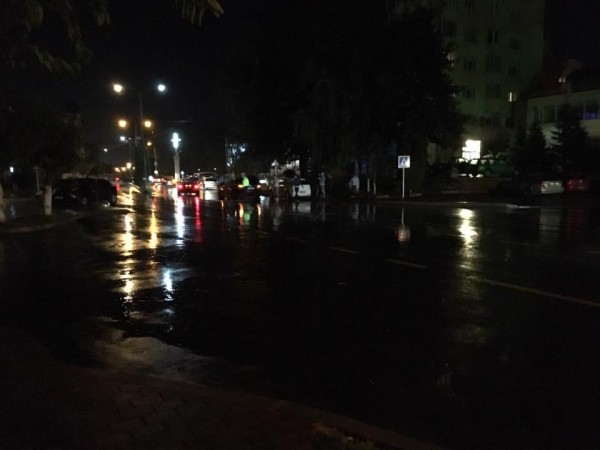 Adolescentă lovită pe trecerea de pietoni în Rădăuți adolescenta-accidentata-trecere-pietoni-radauti