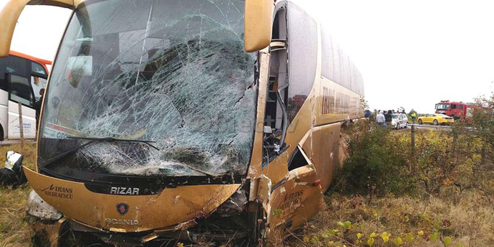autocarul-suceava-otopeni-implicat-intr-un-grav-accident-pe-drum