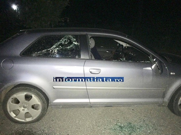 Masina unei politiste de frontiera din Brodina, distrusa de persoane necunoscute masina-distrusa-politista-frontiera-brodina