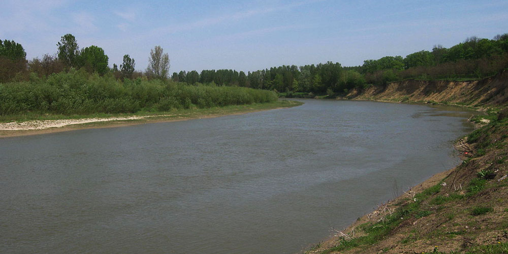 Pescar de 68 de ani găsit mort pe malul Siretului pescar-de-68-de-ani-gasit-mort-pe-malul-siretului
