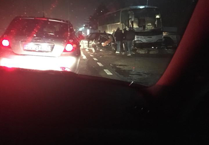 FOTO: Accident Radauti cu un autocar Tarsin FOTO: Accident Radauti cu un autocar Tarsin
