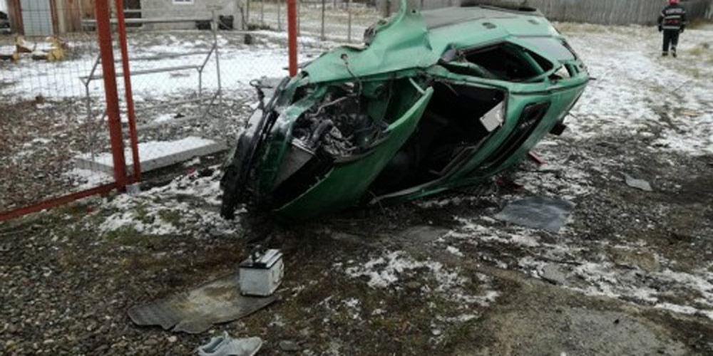 accident-grav-la-vadu-moldovei-soferul-adormit-la-volan-2