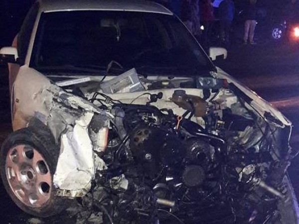 FOTO: Coliziune intre doua autoturisme la Milisauti FOTO: Coliziune intre doua autoturisme la Milisauti