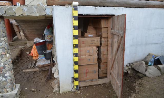 un-adevarat-depozit-de-tigari-descoperit-in-curtea-unui-sucevean-1