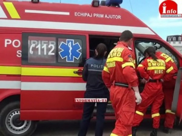 Vicovu de Sus. Pieton prins intre un autoturism si un gard vicovu-de-sus-pieton