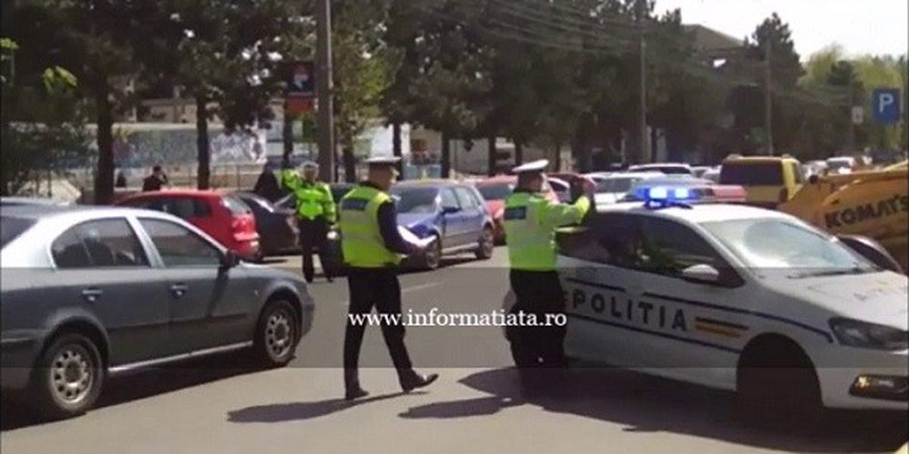 fata-de-15-ani-ranita-de-o-masina-in-timp-ce-traversa-strada