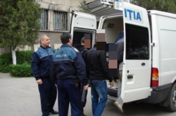 Bătaie într-un club din Siret, după care cinci tineri au fost reținuți de poliție bataie-intr-un-club-din-siret-dupa-care-cinci-tineri-au-fost-retinuti-de-politie