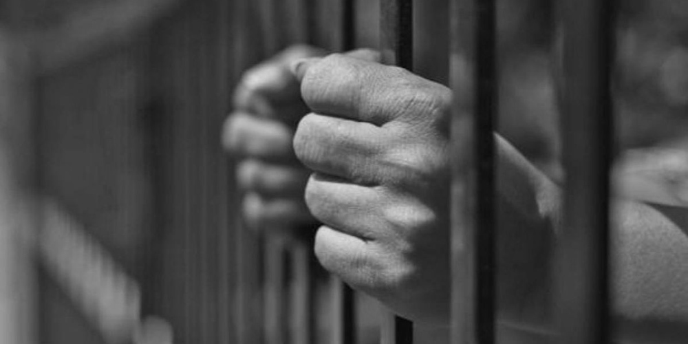 Va sta la pușcărie 11 ani după ce și-a omorât vecinul prins la furat va-sta-la-puscarie-11-ani-dupa-ce-si-a-omorat-vecinul-prins-la-furat