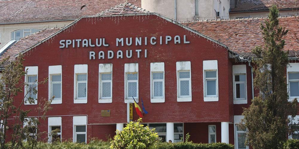 O fetiță a ajuns la spital după ce a căzut de la 2 metri o-fetita-a-ajuns-la-spital-dupa-ce-a-cazut-de-la-2-metri