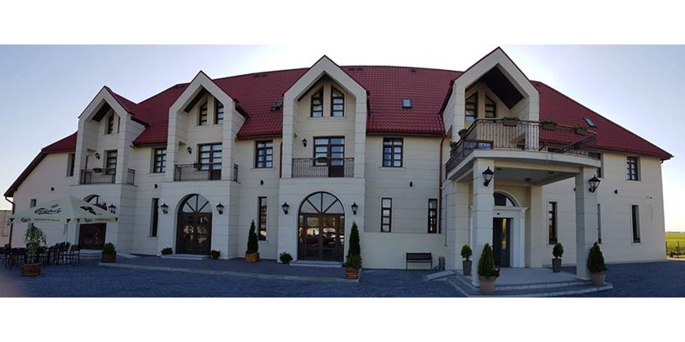 S-a inaugurat Frontier Hotel în Siret, o locație excelentă ce va deveni un punct de atracție în zonă s-a-inaugurat-frontier-hotel-in-siret-o-locatie-excelenta-ce-va-deveni-un-punct-de-atractie-in-zona