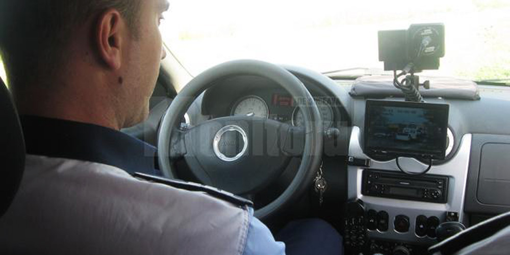 tanar-de-19-ani-fara-permis-prins-cu-151-km-h-in-localitate