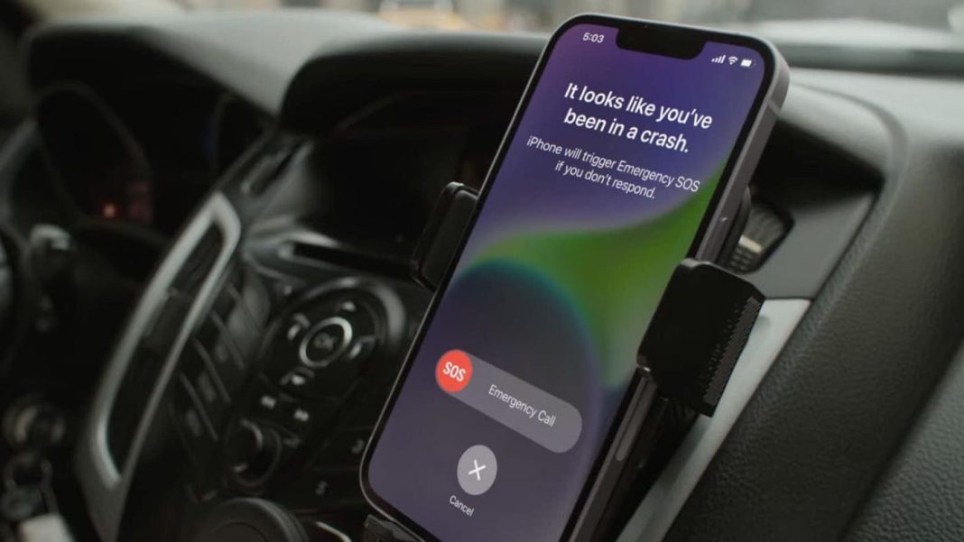 Accident cu doi șoferi băuți dați de gol de funcția Crash Detection de la un iPhone