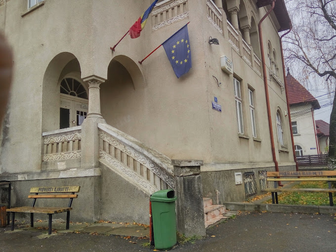 Fonduri publice irosite: Cheltuielile cu studiul de fezabilitate pentru o proprietate a Primăriei Rădăuți, mai mari decât costurile de anvelopare a acesteia Fonduri publice irosite: Cheltuielile cu studiul de fezabilitate pentru o proprietate a Primăriei Rădăuți, mai mari decât costurile de anvelopare a acesteia