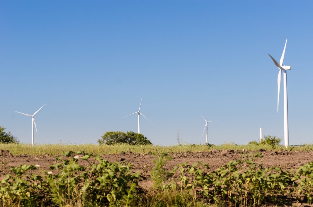 Planuri Ambițioase în Bucovina: Parcul Eolian de Peste 500 MW în Apropierea Orașului Siret Planuri Ambițioase în Bucovina: Parcul Eolian de Peste 500 MW în Apropierea Orașului Siret