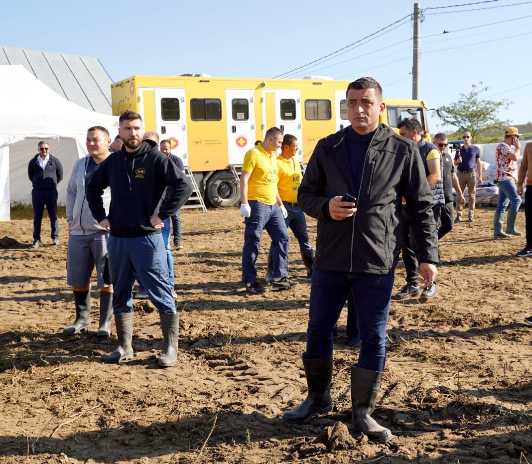 Campanie AUR Rădăuți strângere donații pentru românii afectați de inundații Campanie AUR Rădăuți strângere donații pentru românii afectați de inundații