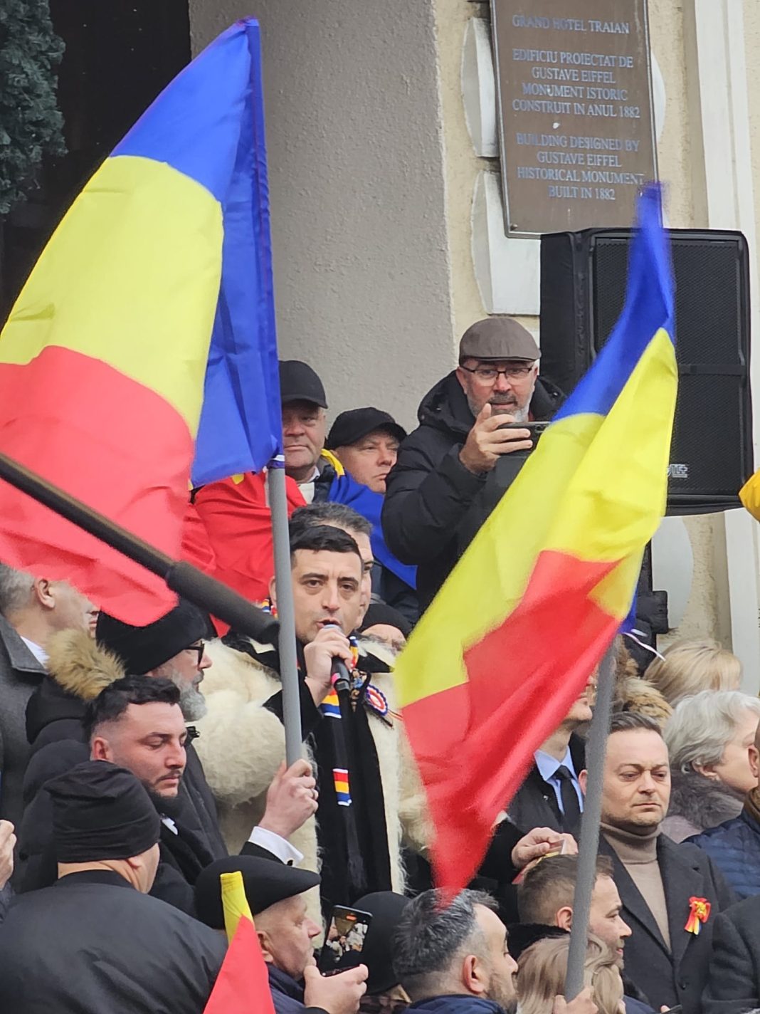 Marșul Unirii la Iași: AUR celebrează 166 de ani de la Unirea Principatelor Române Marșul Unirii la Iași: AUR celebrează 166 de ani de la Unirea Principatelor Române