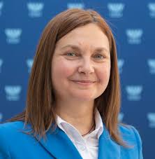 Veronica Grosu, deputat AUR din Suceava, propune ca aprobarea datoriei publice anuale a României să se facă printr-un referendum popular. Veronica Grosu, deputat AUR din Suceava, propune ca aprobarea datoriei publice anuale a României să se facă printr-un referendum popular.